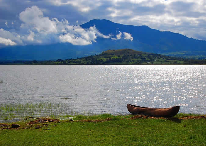 lake babati