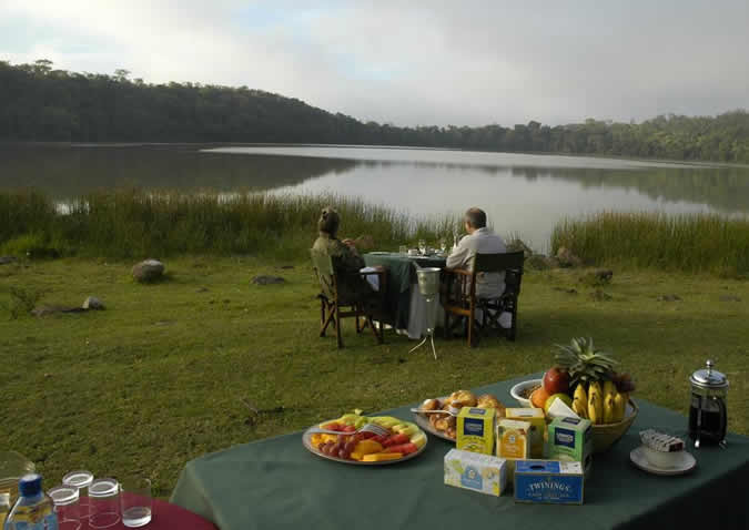 lake duluti serena lodge